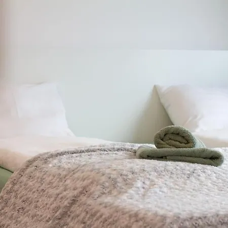 Marvany Deluxe On The Elit Buda Side By Newave Apartment Budapest